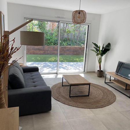 T2 Garden Beach Saint-Cyr-sur-Mer Exterior foto