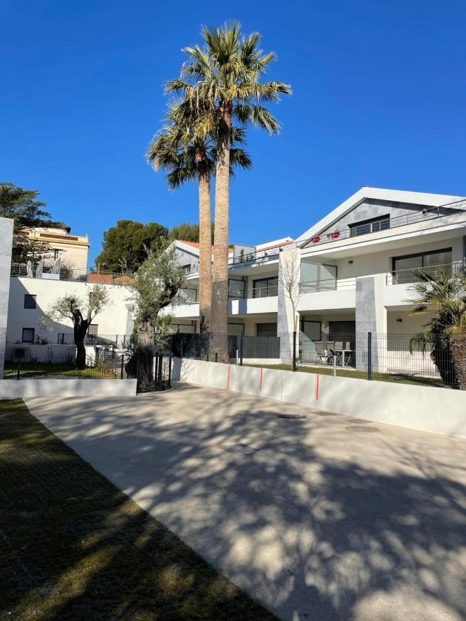 T2 Garden Beach Saint-Cyr-sur-Mer Exterior foto